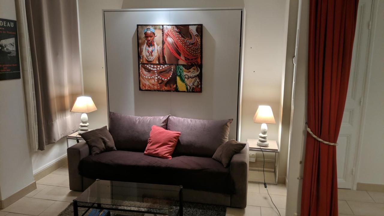 Charmant Studio Tout Proche Du Port Nice Dış mekan fotoğraf